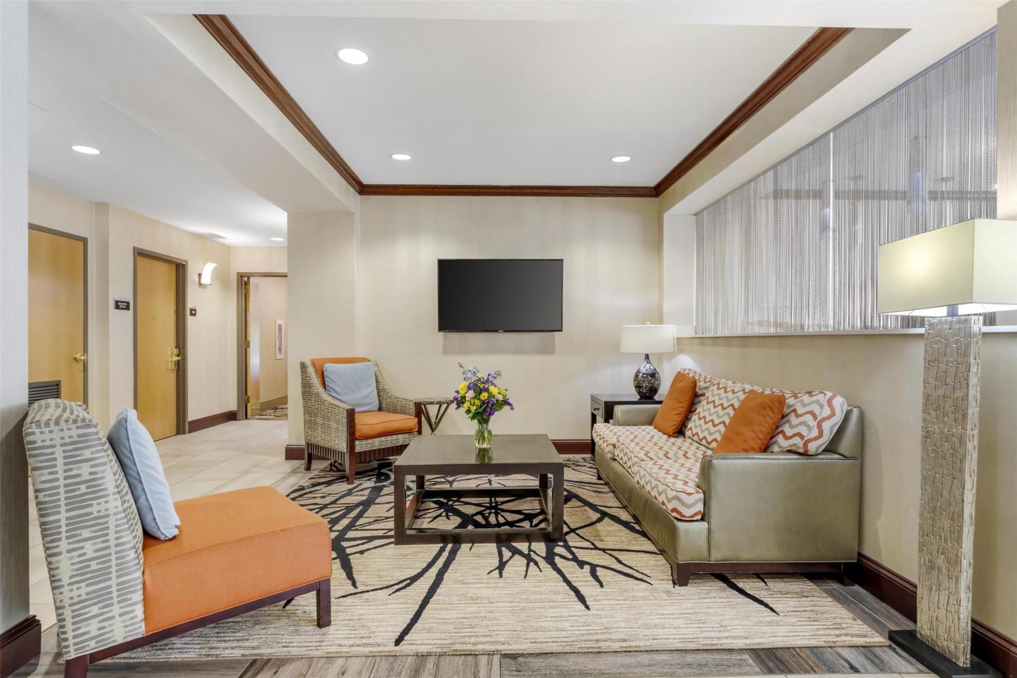 Best Western Plus River Escape Sylva / Dillsboro Exterior foto